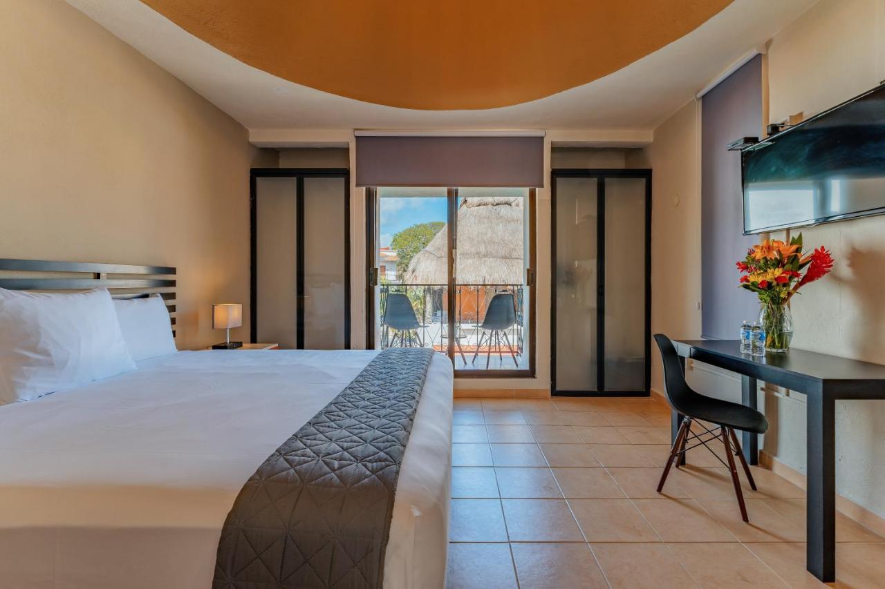 Hotel Brisas 5A Av, Плайя-дель-Кармен Екстер'єр фото