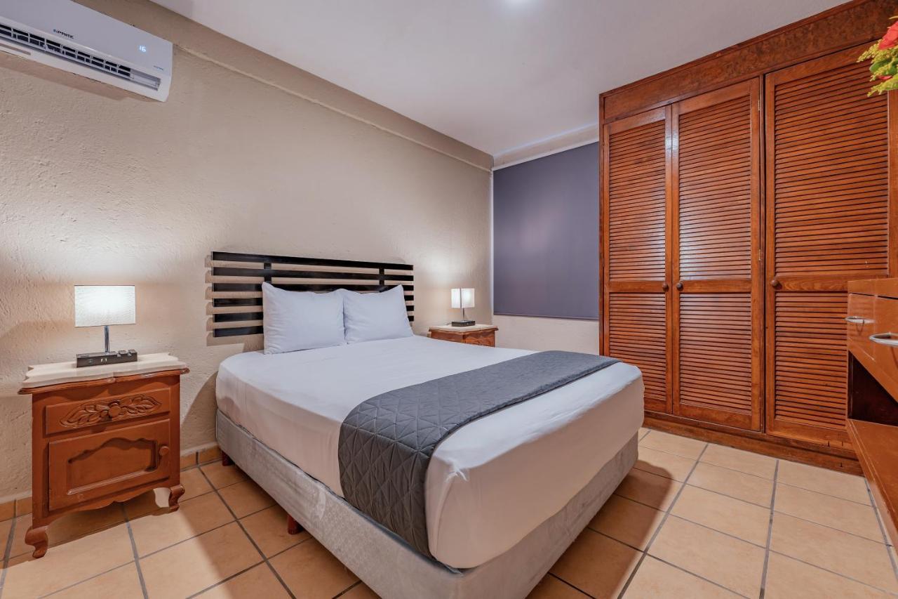 Hotel Brisas 5A Av, Плайя-дель-Кармен Екстер'єр фото
