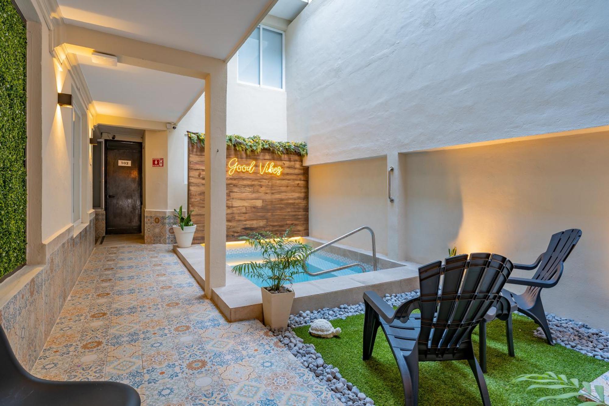 Hotel Brisas 5A Av, Плайя-дель-Кармен Екстер'єр фото